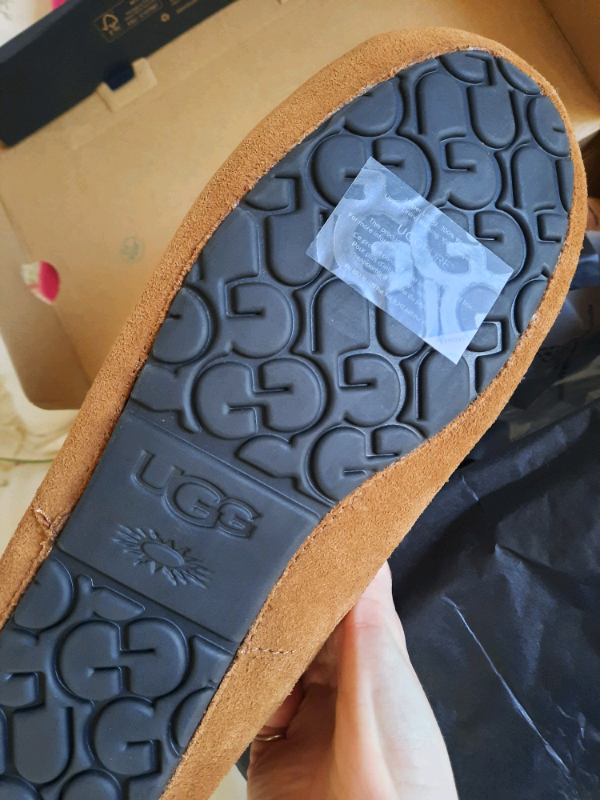 mens ugg slippers 11
